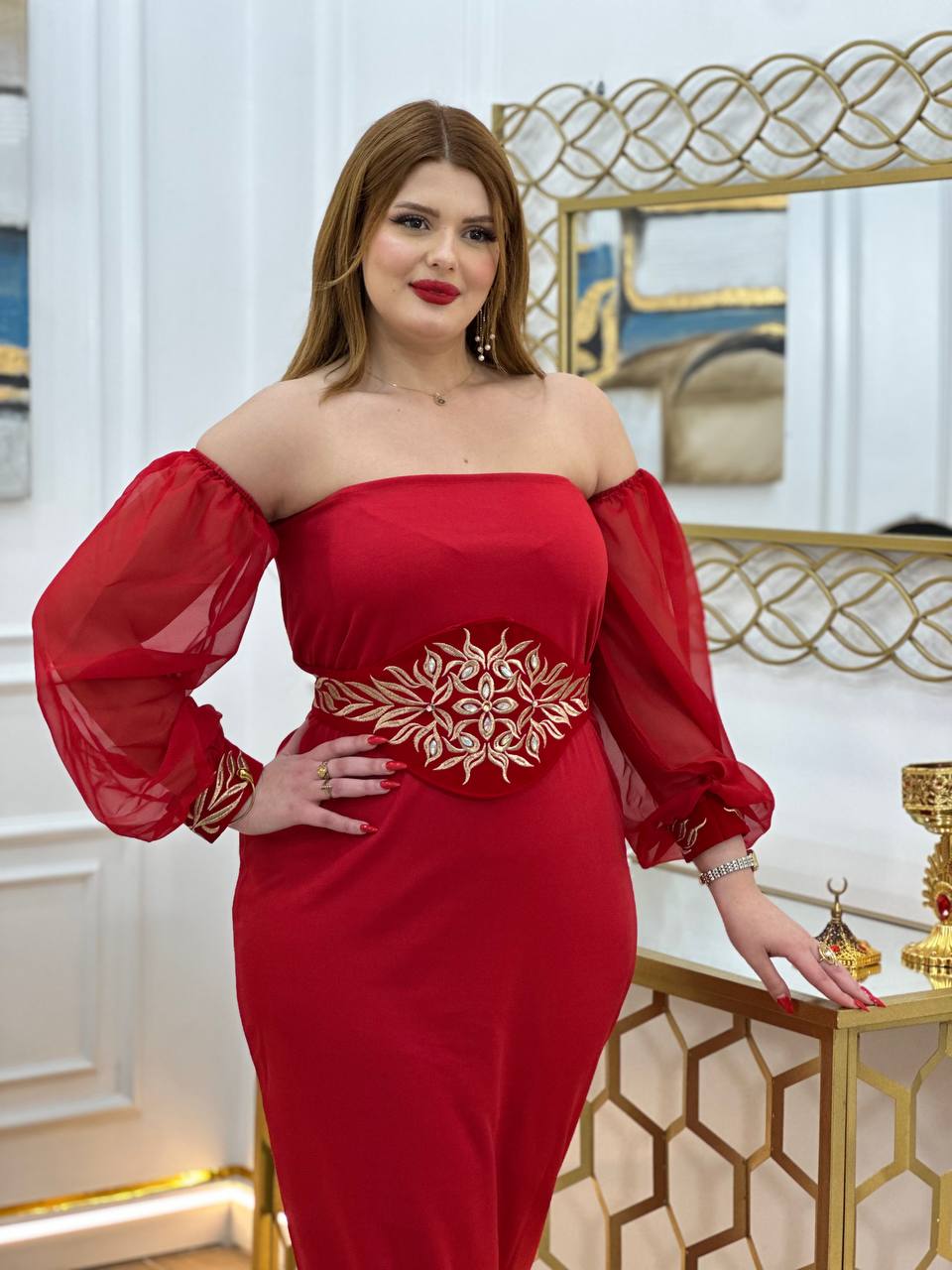 ✨ Kaftan Élégance Royale – Manches Bouffantes & Broderies Dorées ✨